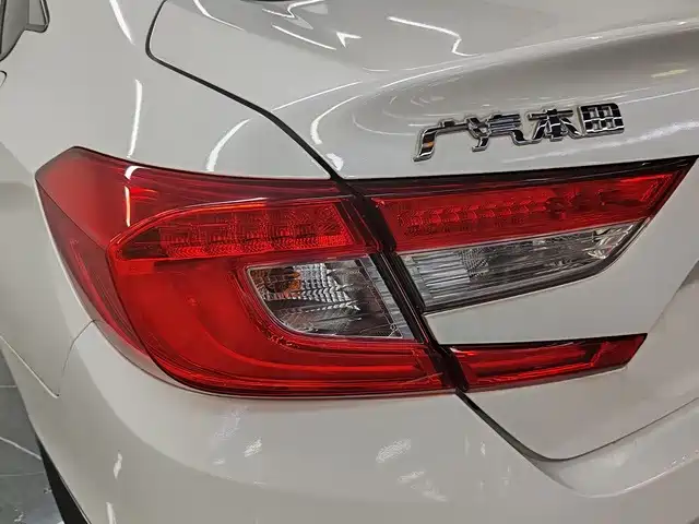 Honda Accord — миниатюра 7