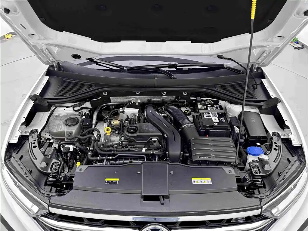Volkswagen T-Roc — миниатюра 24
