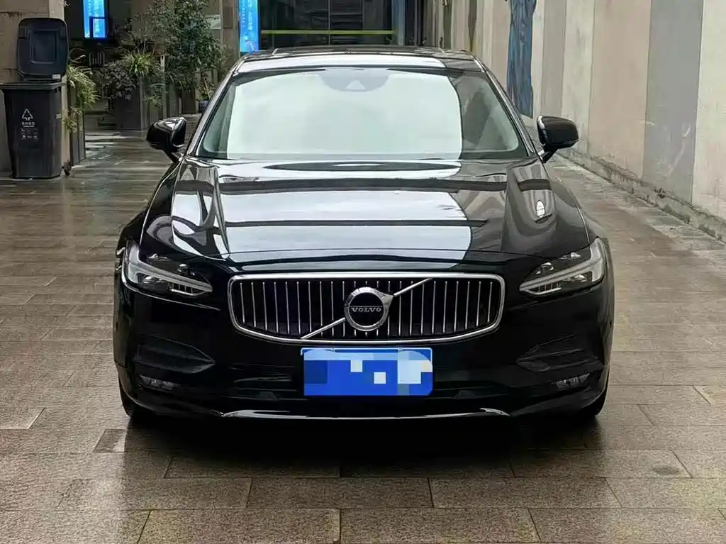 Volvo S90 — миниатюра 2