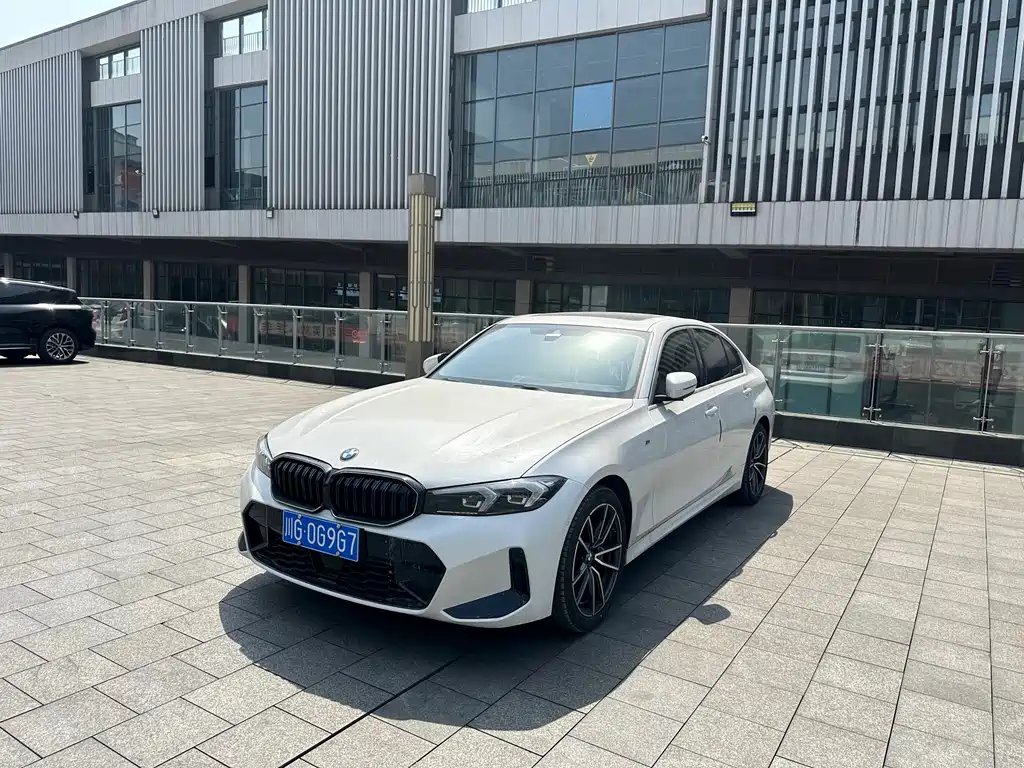 BMW 3 Series 2025