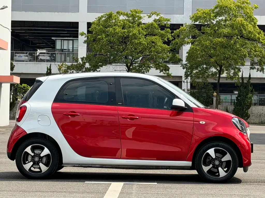 smart Smart Forfour — миниатюра 4