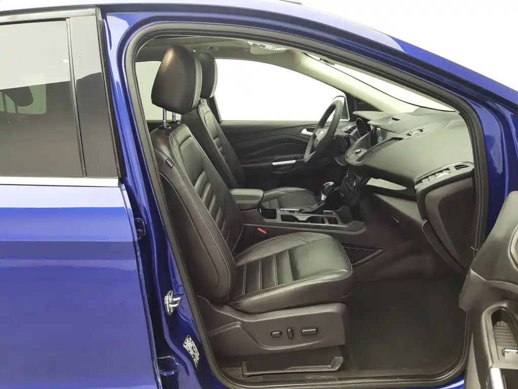 Ford Kuga — миниатюра 23