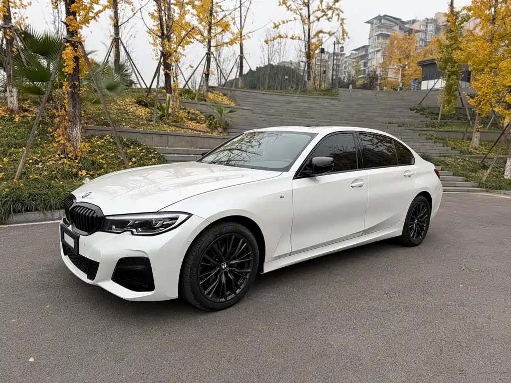 BMW 3 Series 2021