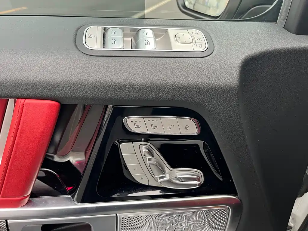 MERCEDES-BENZ G CLASS