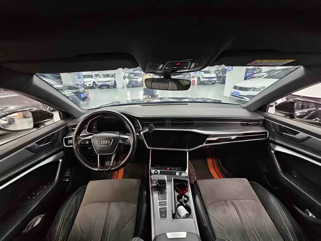 Audi A6L New Energy — миниатюра 5