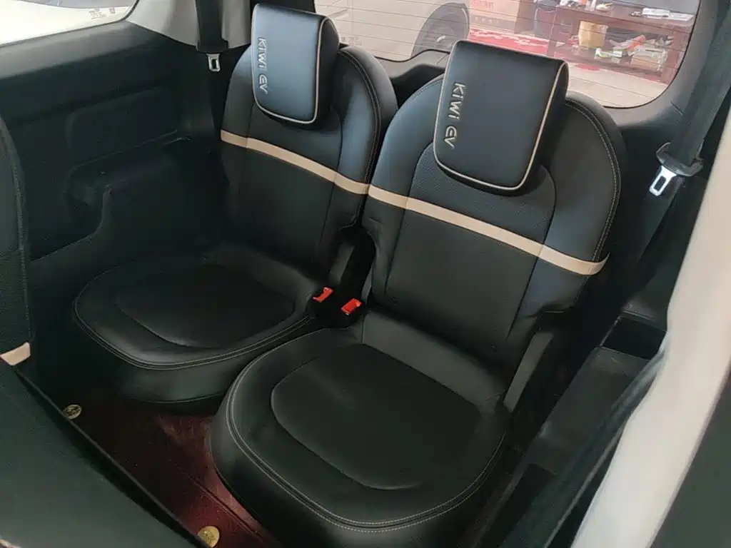 Baojun KiWi EV — миниатюра 17