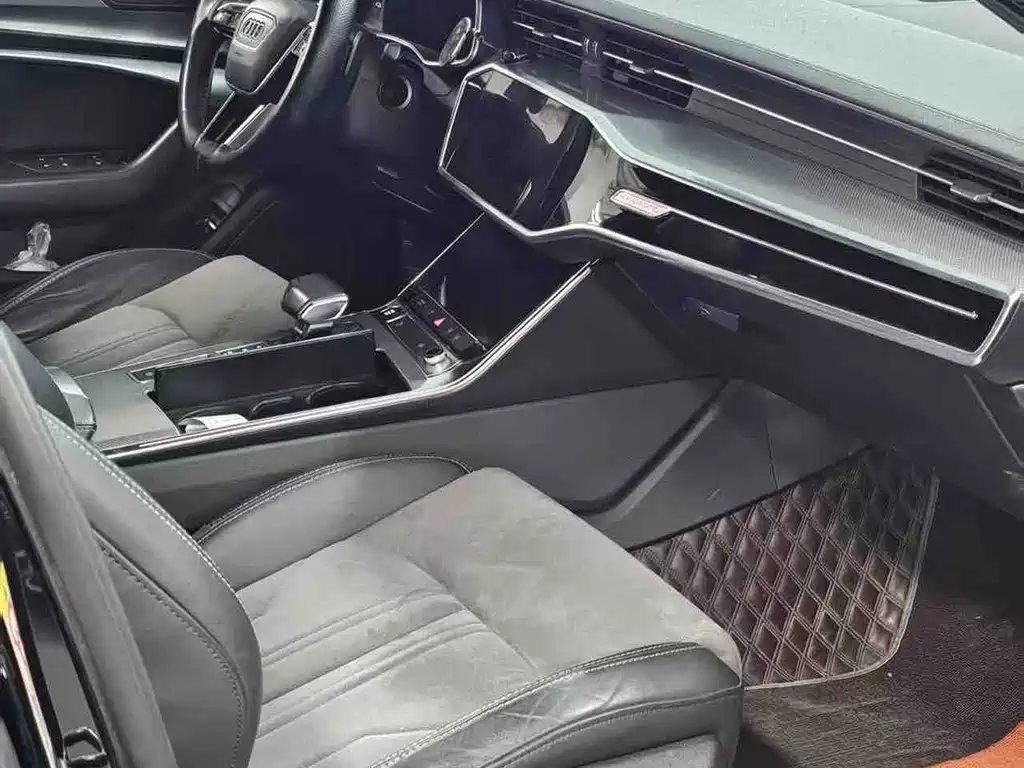 Audi A6L New Energy — миниатюра 8