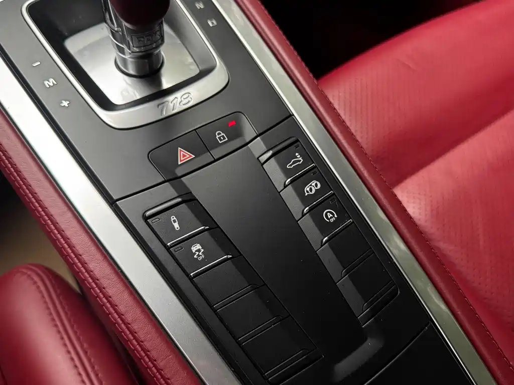 Porsche 718 — миниатюра 9