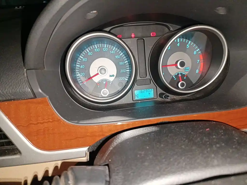 Buick Excelle — миниатюра 13