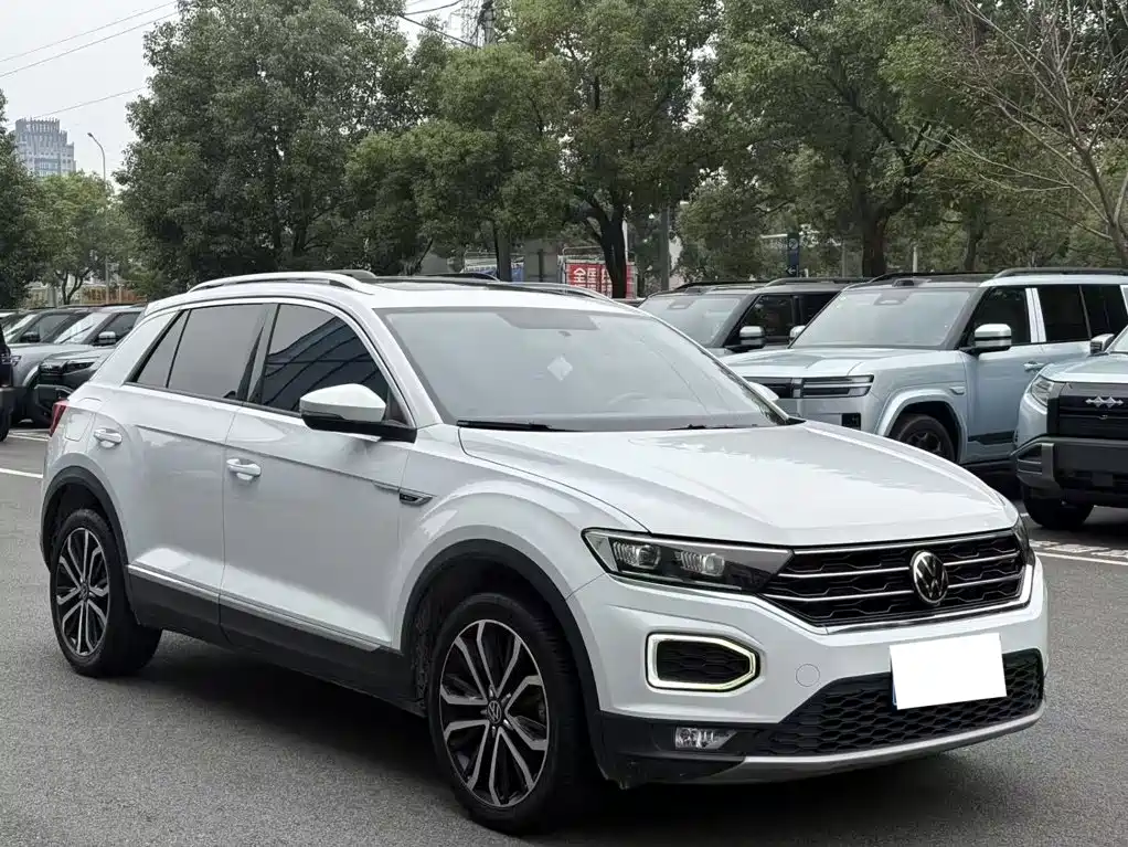 Volkswagen T-Roc — миниатюра 3