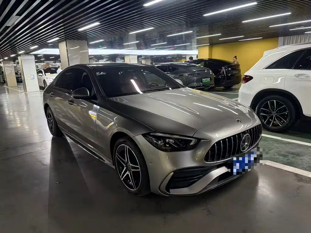Mercedes-Benz C-Class — миниатюра 2