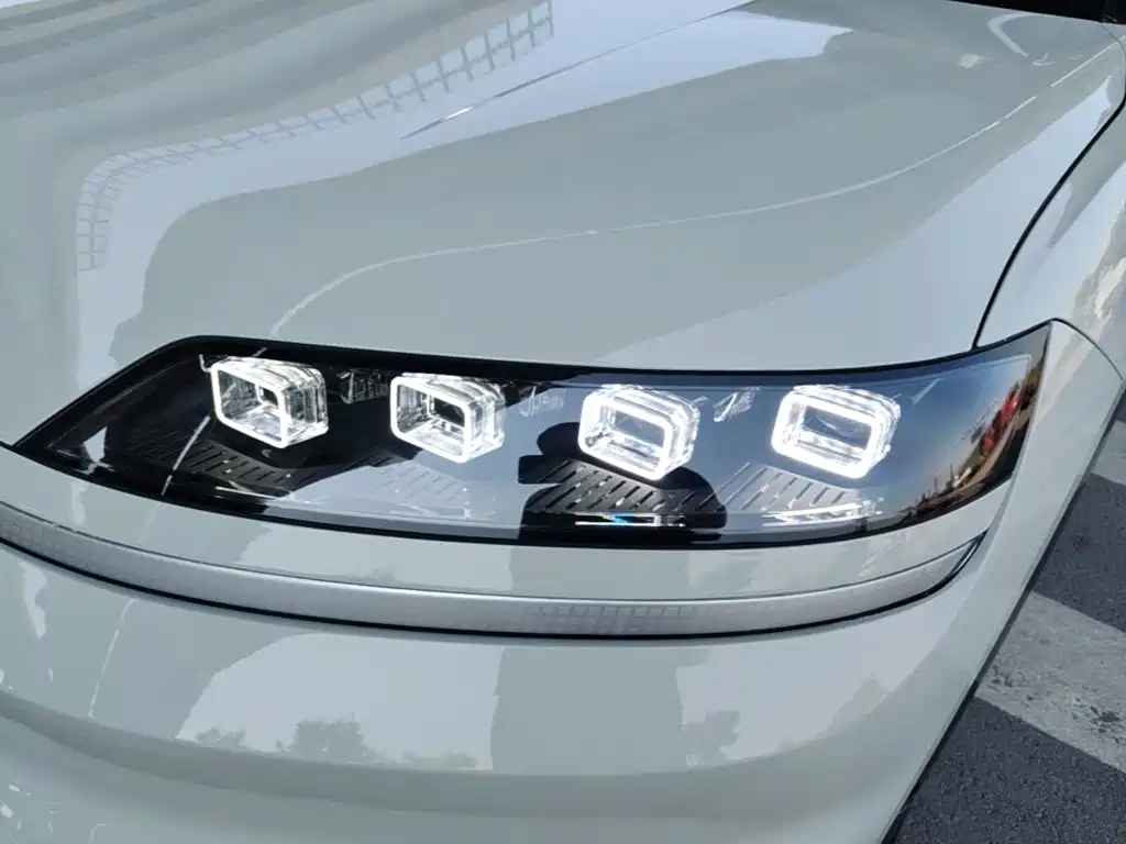 Hyundai EO — миниатюра 24