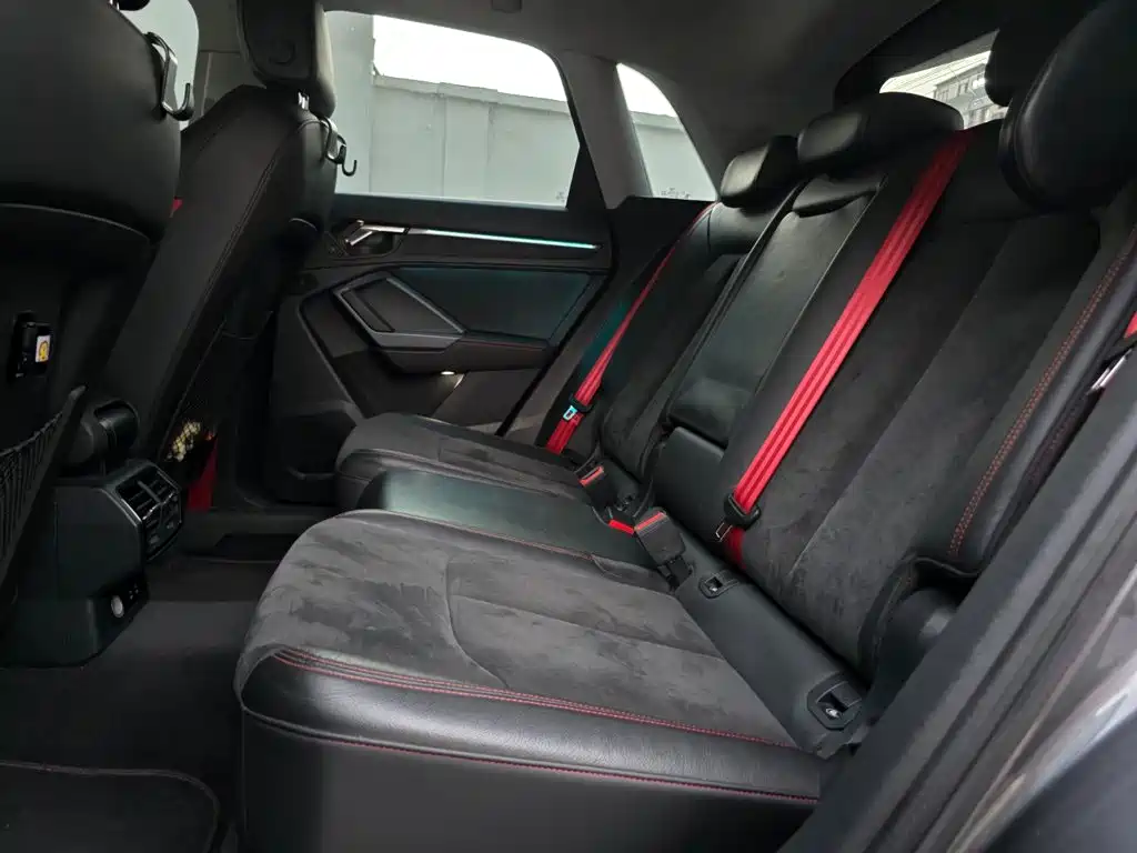 Audi Q3 — миниатюра 9