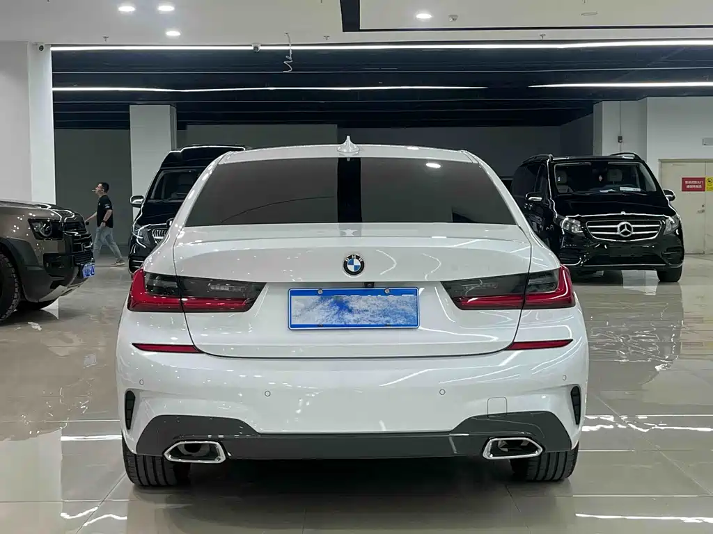 BMW 3 Series — миниатюра 2