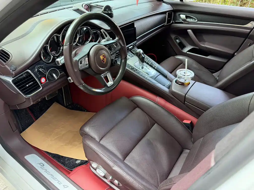 Porsche Panamera — миниатюра 9
