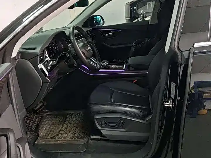 Audi Q8 — миниатюра 2