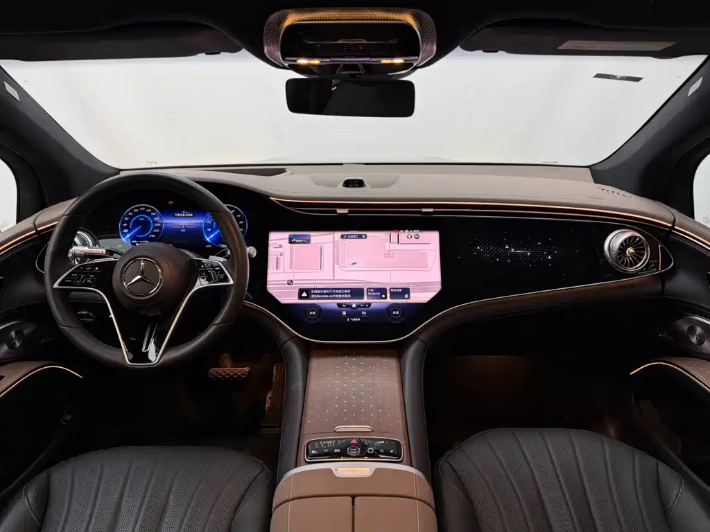 MERCEDES-BENZ EQS SUV