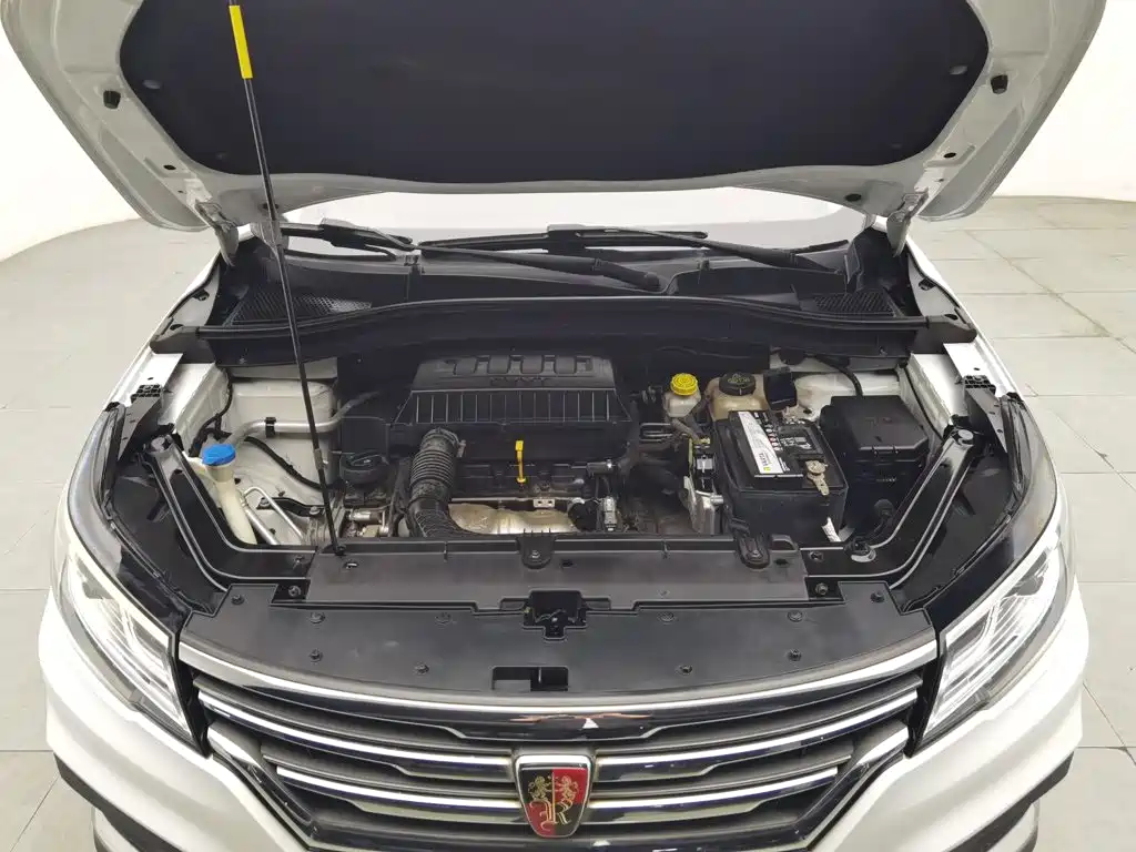 Roewe RX3 — миниатюра 6