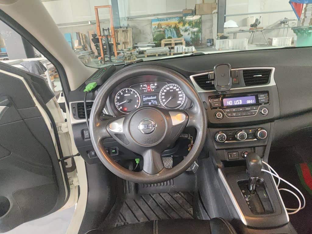 Nissan Sylphy 1.6 л 2023 г. Белый, пробег 45100 км