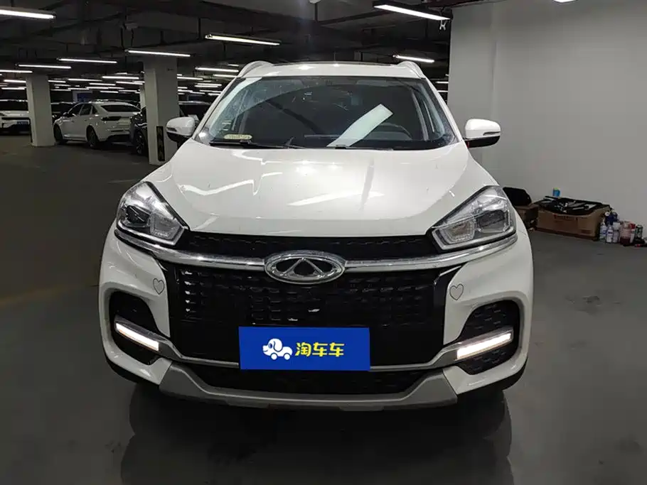 CHERY TIGGO 8