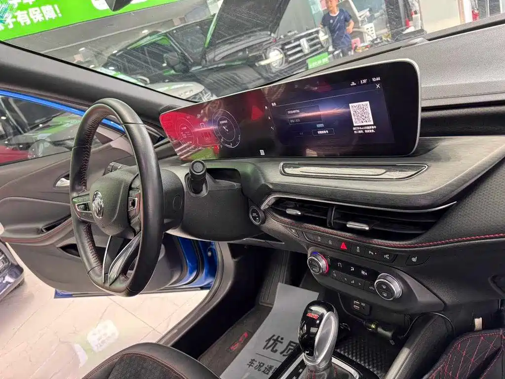 Buick Verano — миниатюра 17