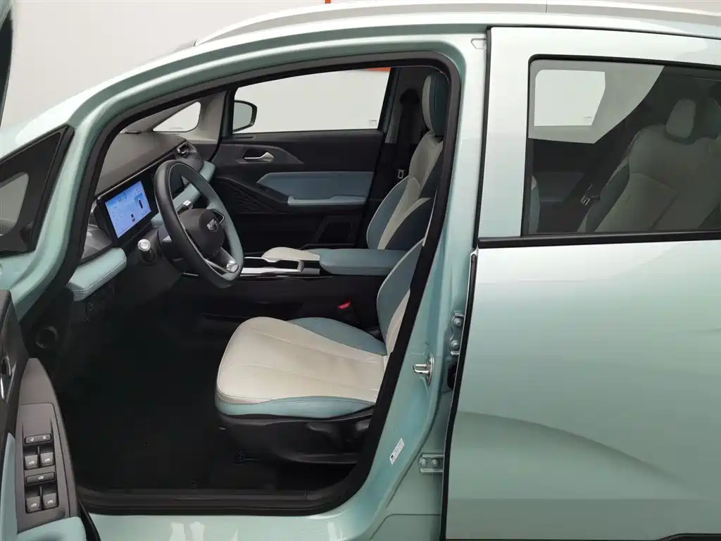 GEELY GEOMETRY E FIREFLY