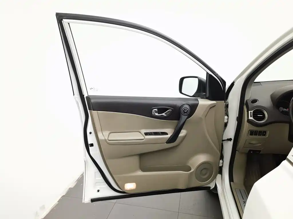 Renault Koleos (Import) — миниатюра 8