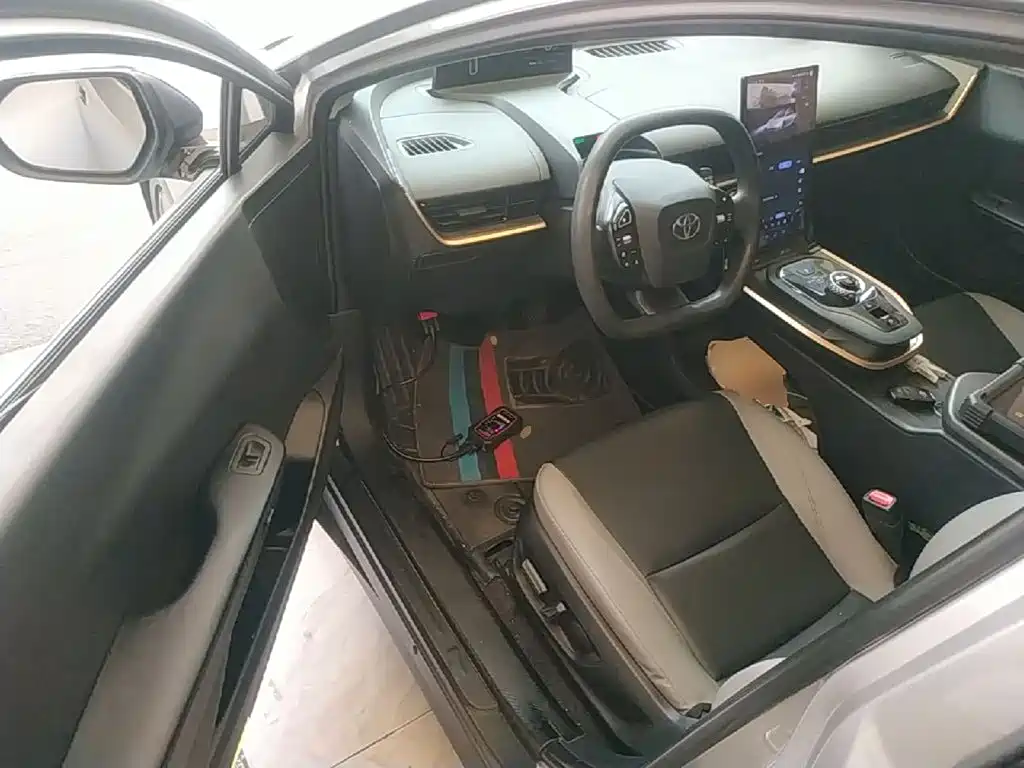 Toyota bZ3 — миниатюра 16
