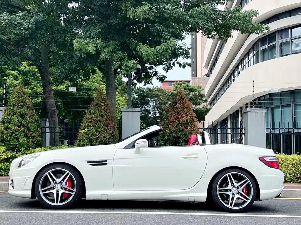 Mercedes-Benz SLK-Class — миниатюра 7