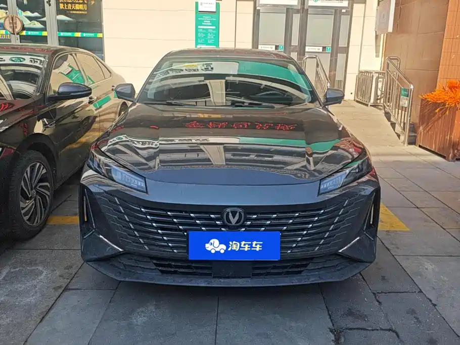 Changan Eado — миниатюра 2