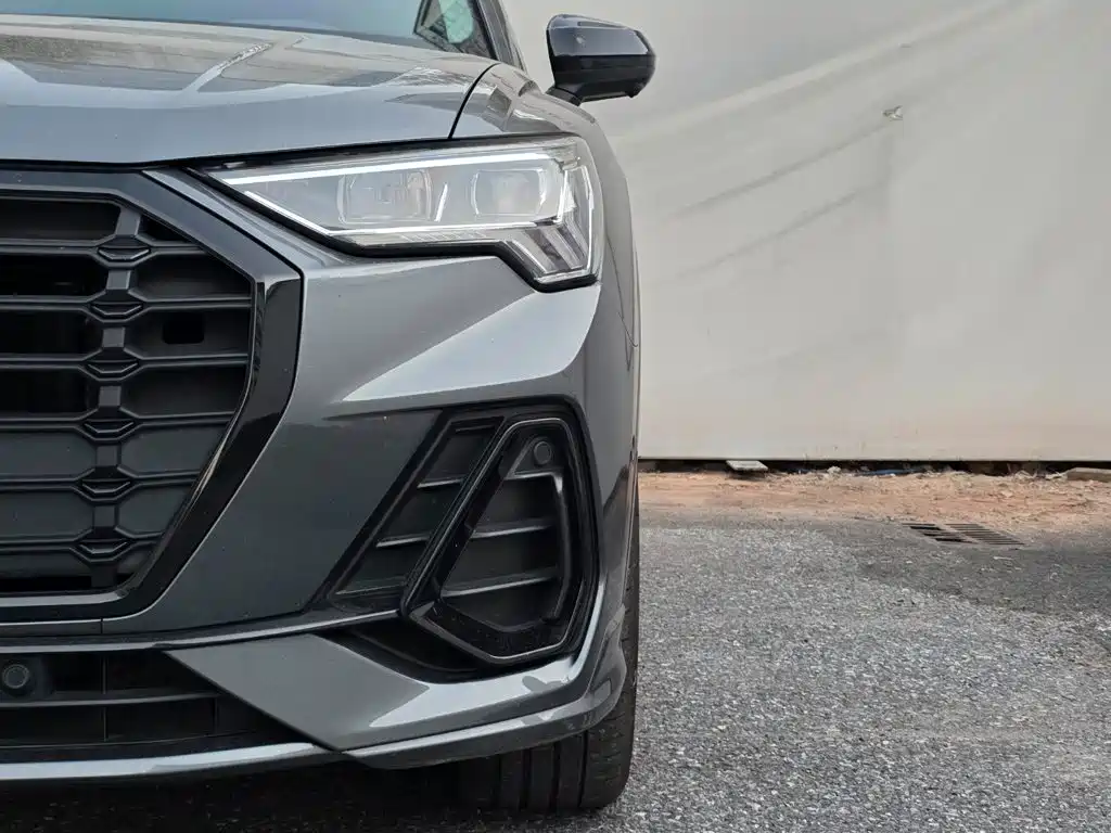 Audi Q3 — миниатюра 6