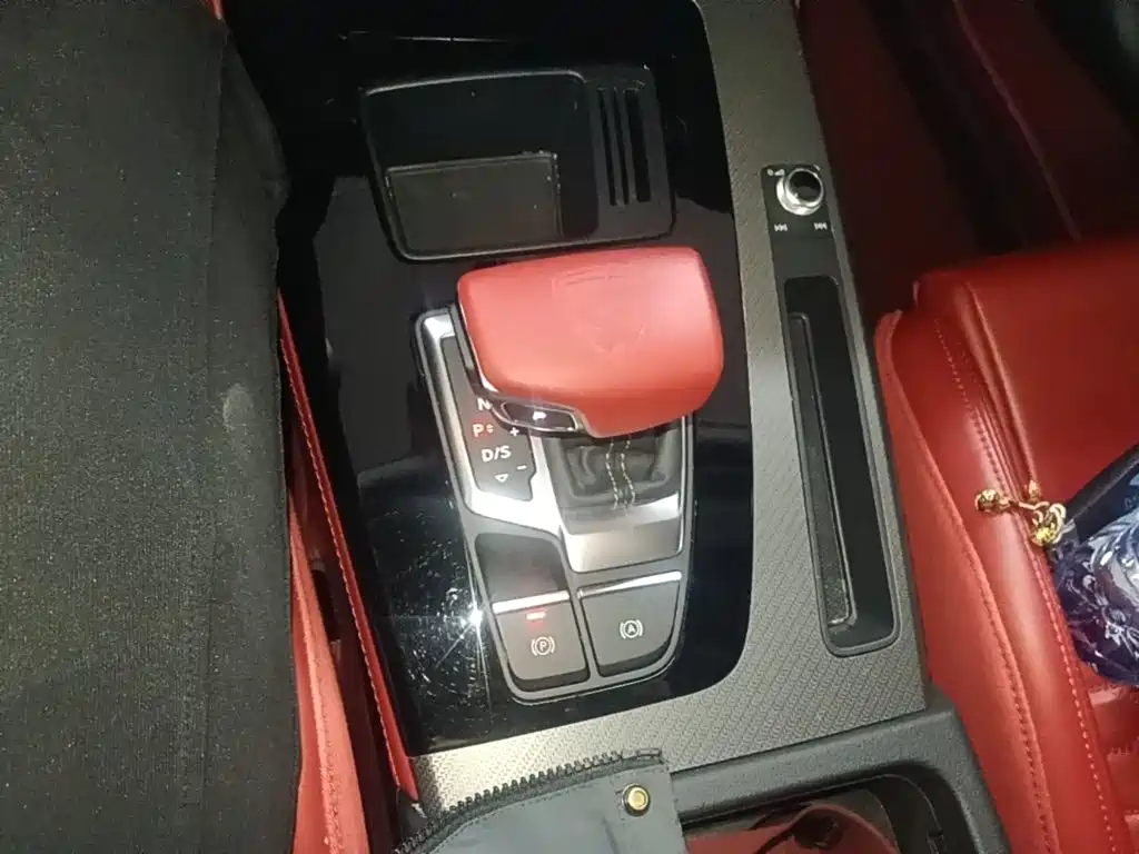 Audi Q5L — миниатюра 14