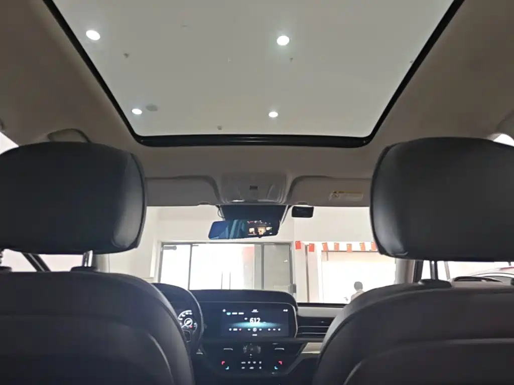 Hongqi Hongqi HS5 — миниатюра 18