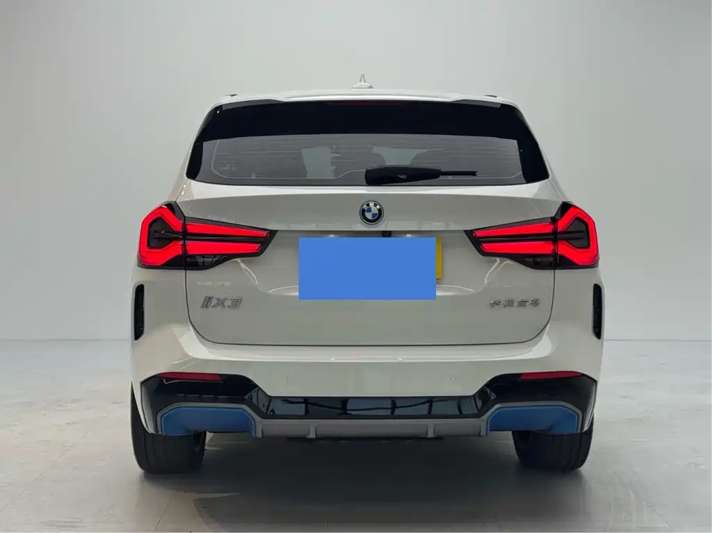 BMW iX3 — миниатюра 4