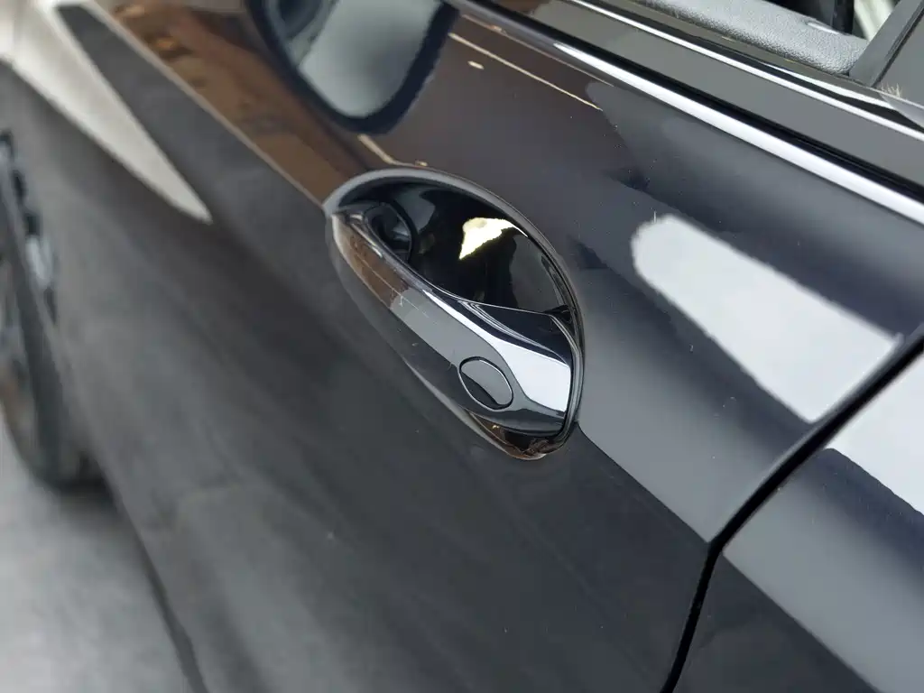 BMW X4 — миниатюра 12