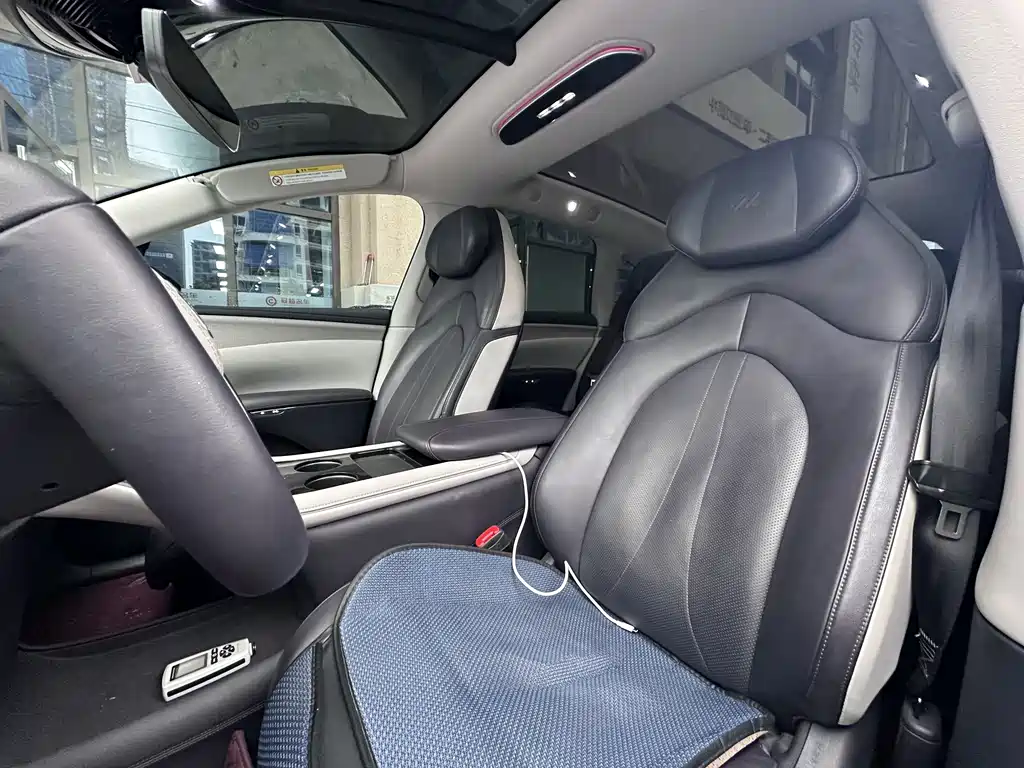 ZHIJI AUTOMOBILE ZHIJI LS7