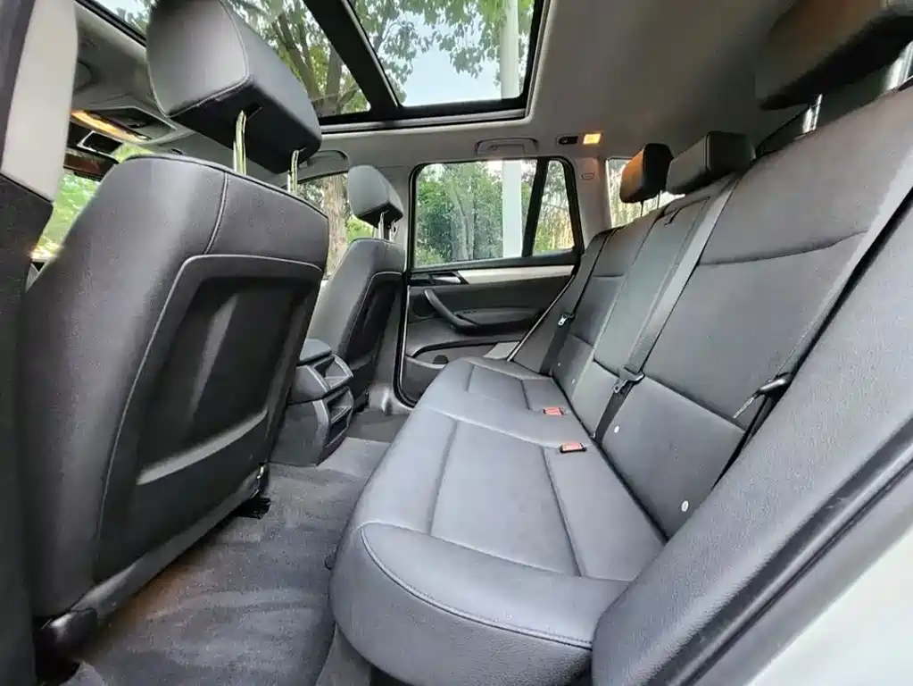 BMW X3 (Import) — миниатюра 4