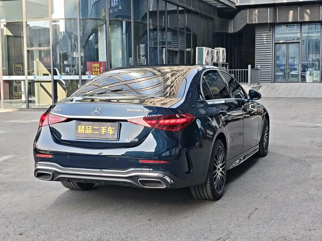 MERCEDES-BENZ C CLASS