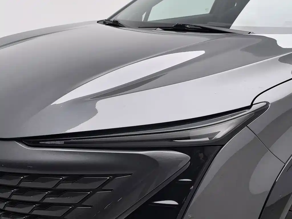 Changan UNI-T — миниатюра 7