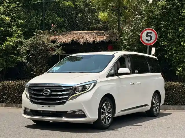 GAC Trumpchi M8