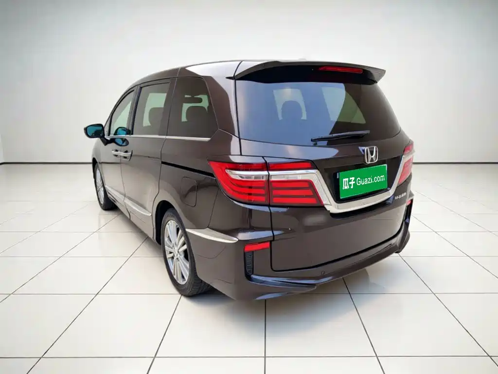 Honda Elysion — миниатюра 4