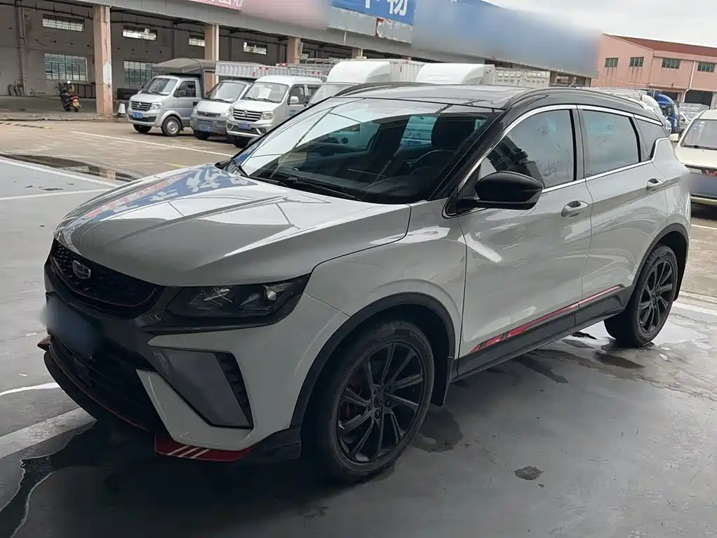 Geely Binyue - фото 2