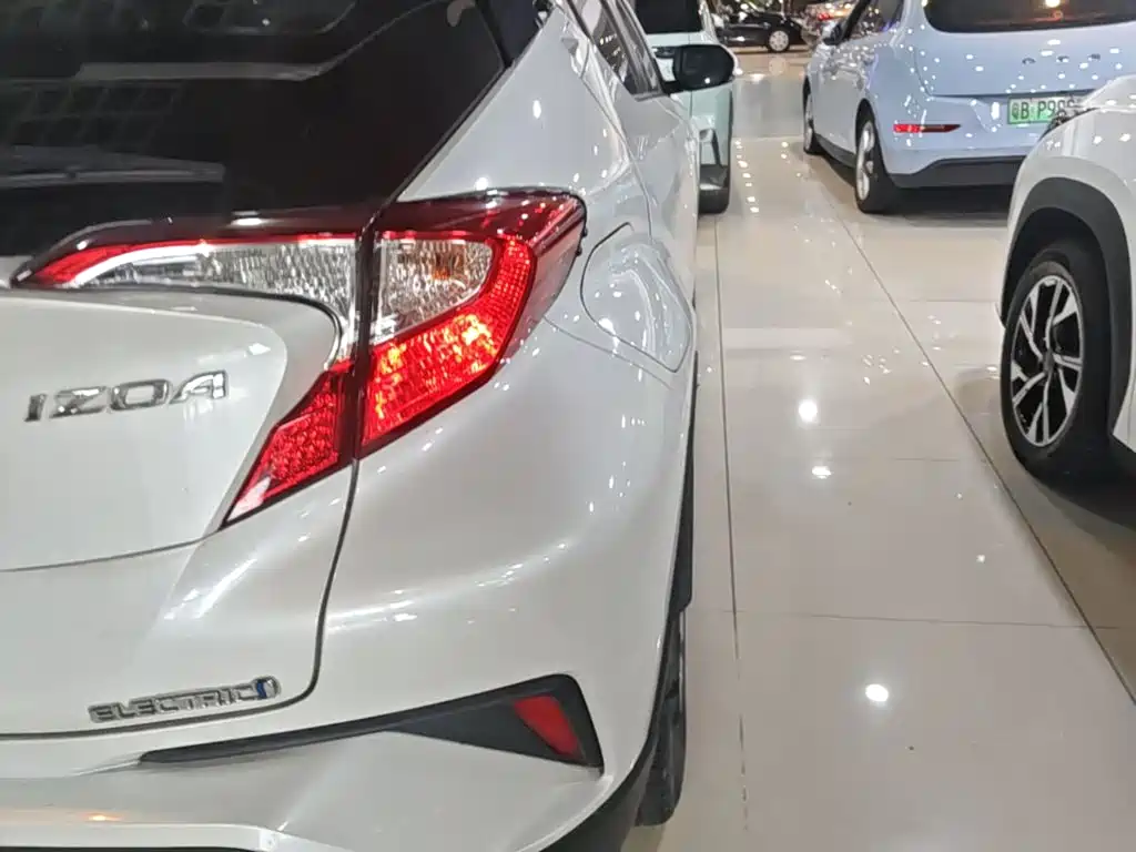 Toyota IZOA EV — миниатюра 8