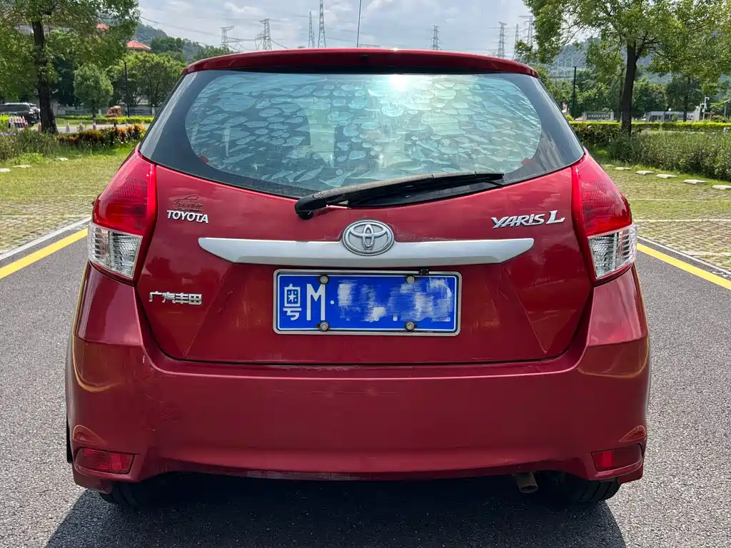 Toyota Yaris L — миниатюра 6