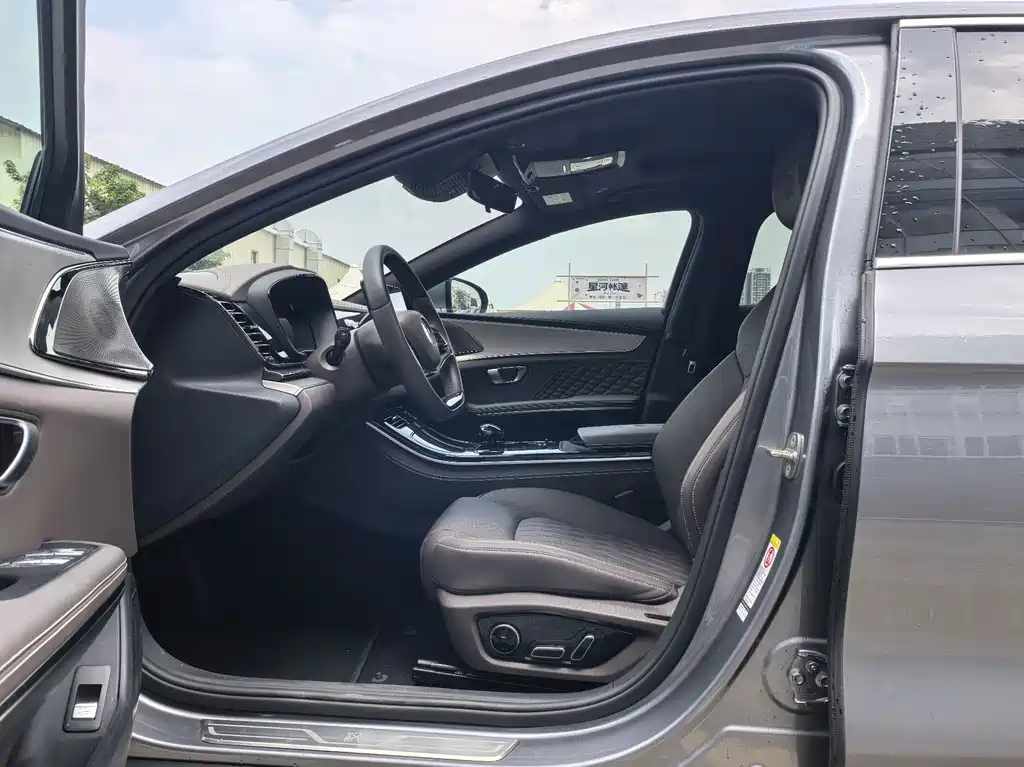 BYD Han — миниатюра 15