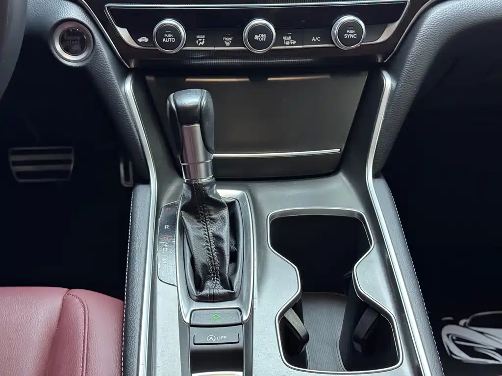 Honda Accord — миниатюра 6