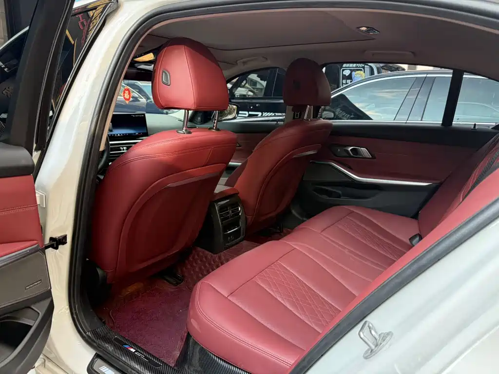 BMW 3 Series — миниатюра 4