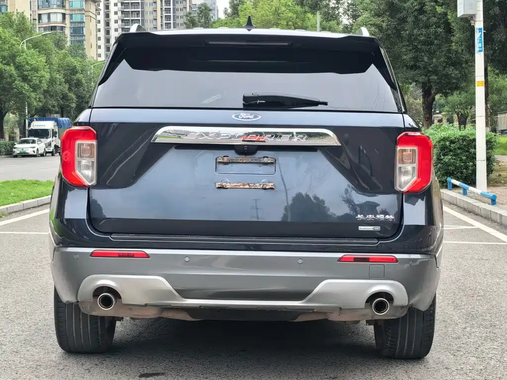 Ford Explorer — миниатюра 16