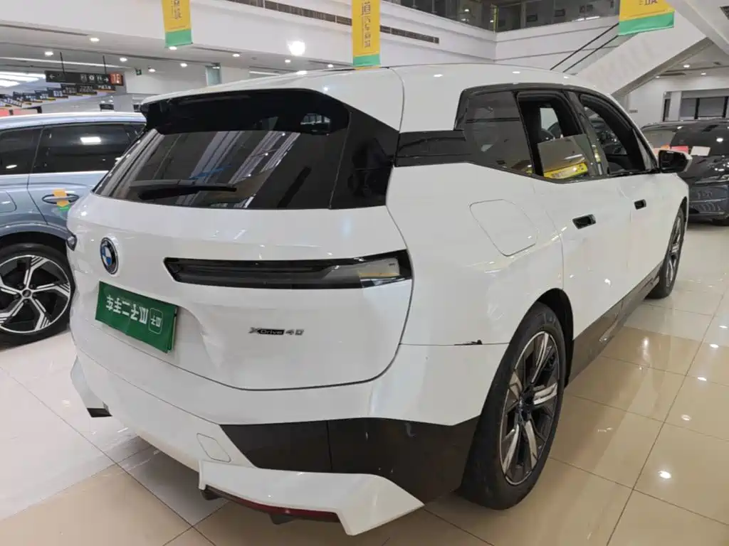 BMW iX — миниатюра 7