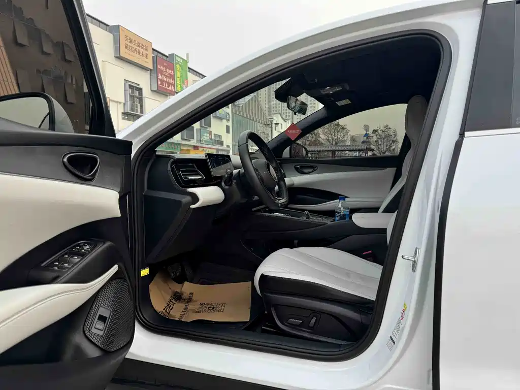 BYD SEAL 06 NEW ENERGY